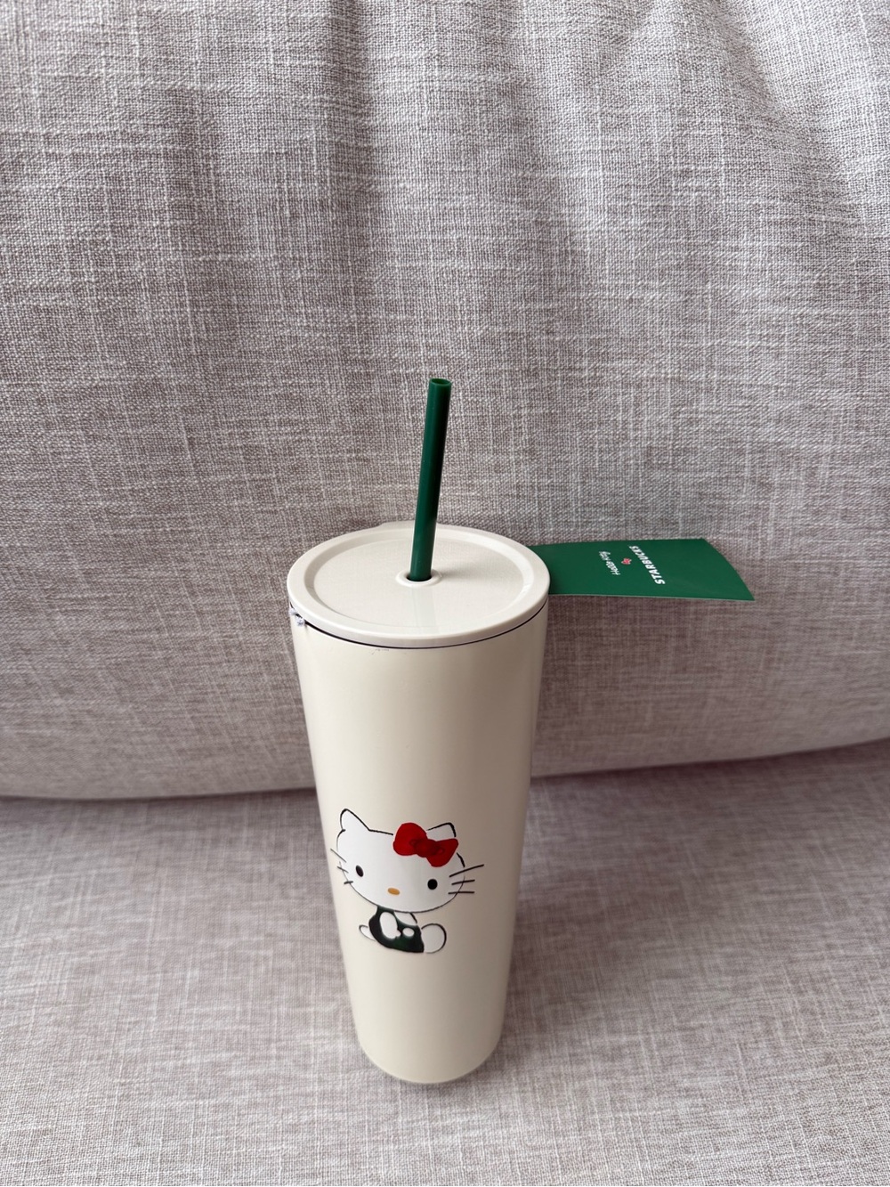 Starbucks hello kitty